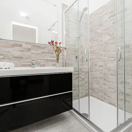 Guest house Black Colosseo Rome