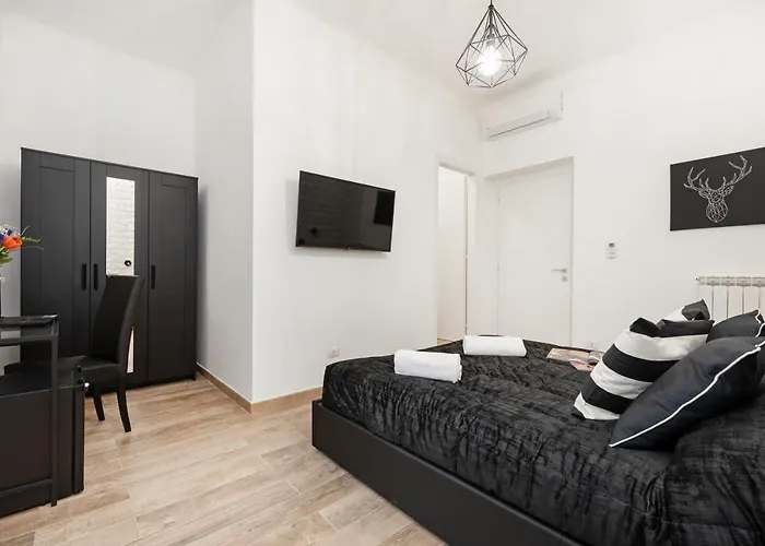 Gasthof Black Colosseo Rom